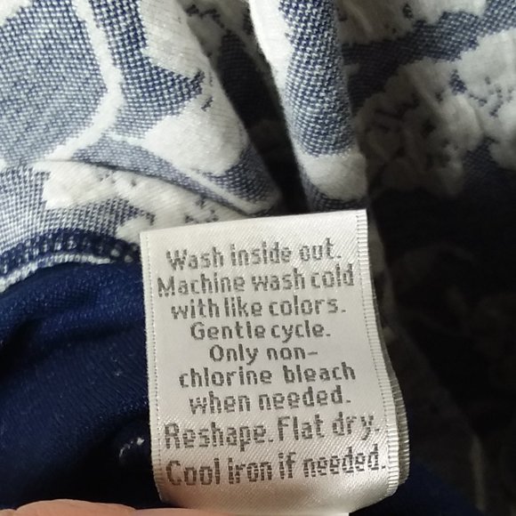 Lauren Conrad Dress Floral Print Sz Small 3/4 sleev - Picture 9 of 9